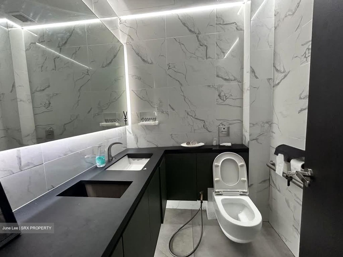 Telok Ayer Conservation Area (D1), Retail #594387891
